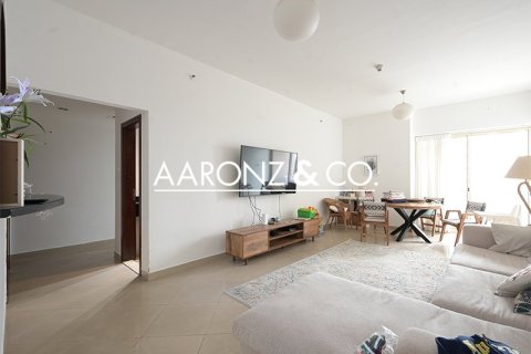 Квартира с 2 спальнями в Icon Tower 2, ОАЭ №135302