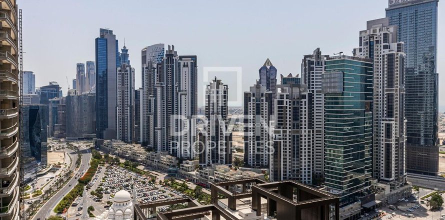 2 غرف نوم شقة في BLVD Crescent, الإمارات العربية المتحدة رقم 31538