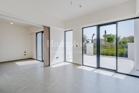 Villa de 4 dormitorios No. 119863 22