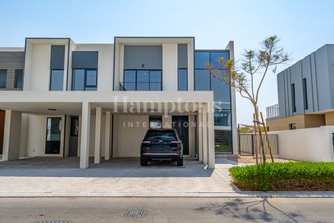 Villa de 4 dormitorios No. 119863 19