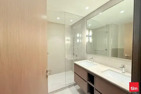 Квартира с 2 спальнями в Дубай, ОАЭ №164884 11