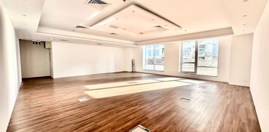 96.2m² Office in Business Bay, UAE No. 142715