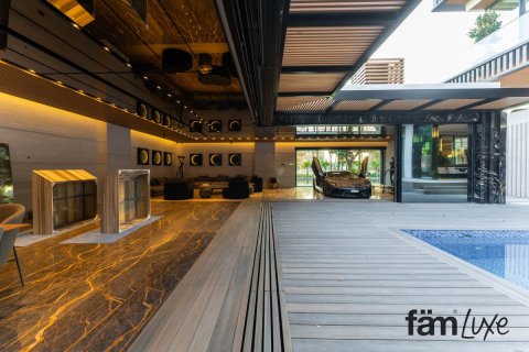 5 bedrooms Villa in Umm Al Sheif, UAE No. 198279 14