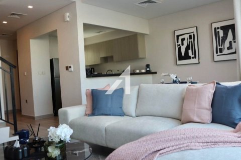 Villa de 3 dormitorios en DAMAC Hills (Akoya by DAMAC), UAE No. 151398