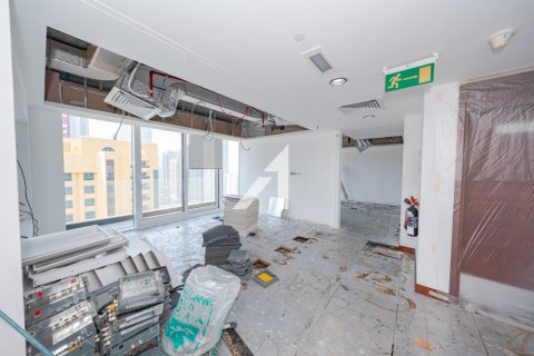 Office de 592m² en Sheikh Zayed Road, UAE No. 151400 3