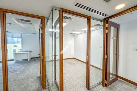 Office de 145m² à Sheikh Zayed Road, UAE No. 151399 4