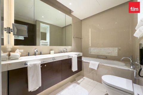 Квартира с 2 спальнями в Даунтаун Дубай (Даунтаун Бурдж Дубай), ОАЭ №145286 14