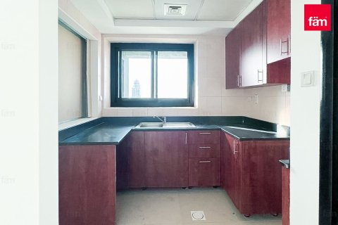 Квартира с 2 спальнями в Дубай Марина, ОАЭ №145288 11