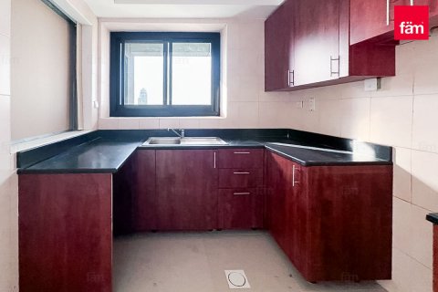 Квартира с 2 спальнями в Дубай Марина, ОАЭ №145288 12