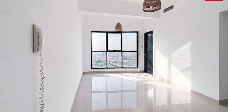 Квартира с 2 спальнями в Дубай Марина, ОАЭ №145288