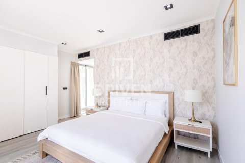 Квартира с 3 спальнями №121726 16