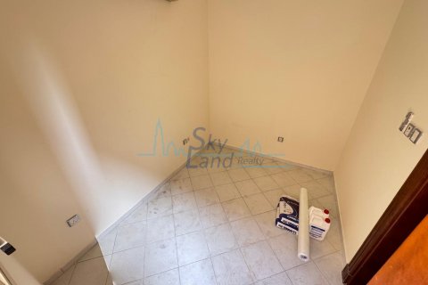 4 غرف نوم فيلا  رقم 125625 7