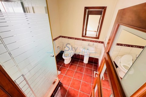 4 غرف نوم فيلا  رقم 125625 14