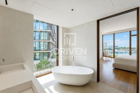 Квартира с 3 спальнями в Jumeirah Bay Island, ОАЭ №209341 29
