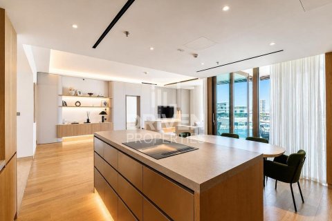 Квартира с 3 спальнями в Jumeirah Bay Island, ОАЭ №209341 12
