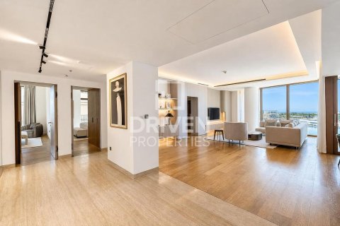 Квартира с 3 спальнями в Jumeirah Bay Island, ОАЭ №209341 16