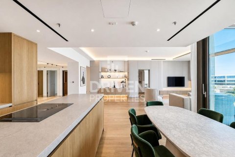 Квартира с 3 спальнями в Jumeirah Bay Island, ОАЭ №209341 14