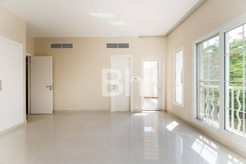 Вилла с 3 спальнями в The Springs, ОАЭ №88634 4