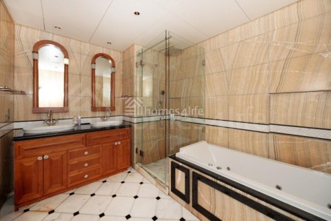 1 bedroom Apartment in Downtown Dubai (Downtown Burj Dubai), UAE No. 141786 9