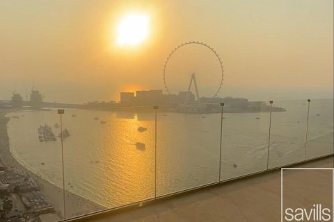 Квартира с 3 спальнями №123650 2