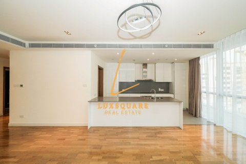 3 bedrooms Apartment in Al Wasl, UAE No. 208392 4