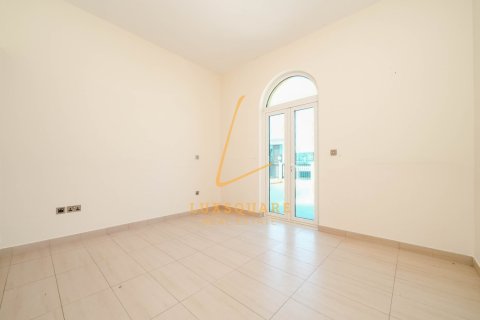Villa de 4 chambres à Jumeirah Park, UAE No. 208394 19