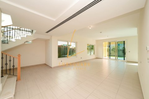 Villa de 4 chambres à Jumeirah Park, UAE No. 208394 3