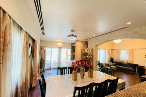 Villa de 3 chambres à Jumeirah Village Circle, UAE No. 208391 5