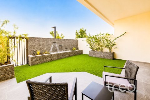 Villa de 3 chambres à EMAAR South, UAE No. 206239