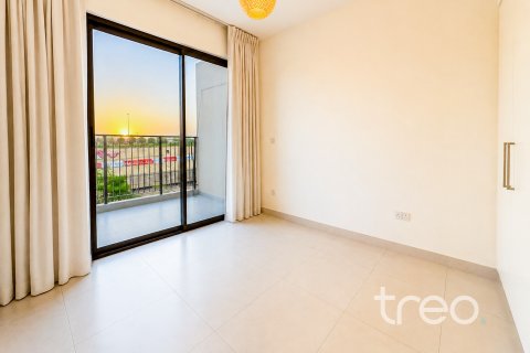 Villa de 3 chambres à EMAAR South, UAE No. 206239 6