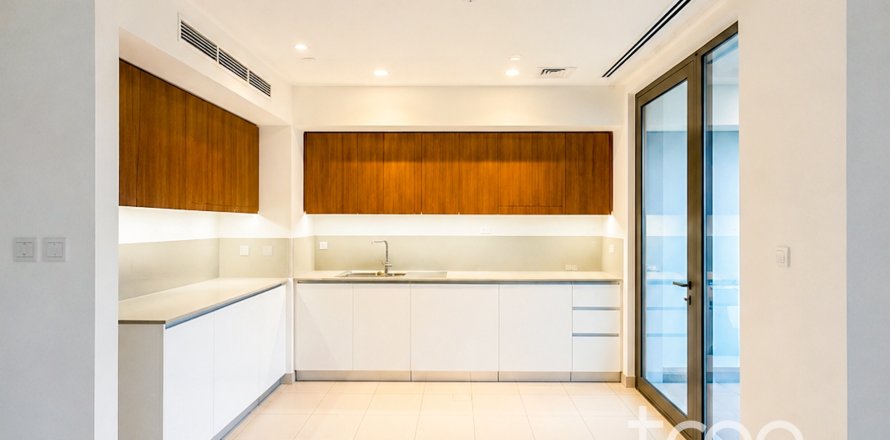 Townhouse de 3 chambres à EMAAR South, UAE No. 206238