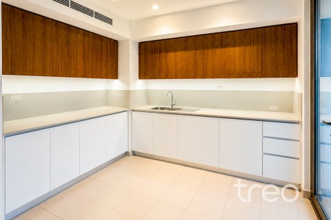 Townhouse de 3 chambres à EMAAR South, UAE No. 206238 3