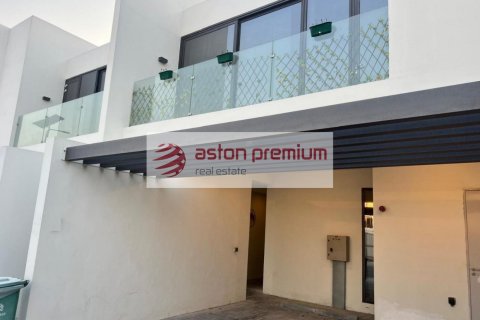 4 bedrooms Townhouse in Al Furjan, UAE No. 132558 15