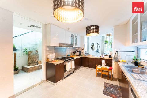 3 bedrooms Townhouse  No. 116105 16