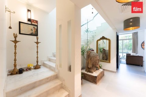 3 bedrooms Townhouse  No. 116105 4
