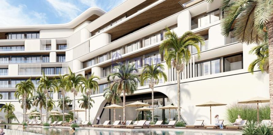 3 bedrooms Apartment in Sharjah, UAE No. 105102