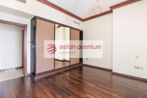 4 bedrooms Apartment in Jumeirah Beach Residence, UAE No. 105101 25