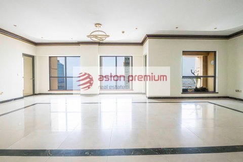 4 bedrooms Apartment in Jumeirah Beach Residence, UAE No. 105101 6