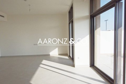 4 غرف نوم فيلا في Al Furjan, الإمارات العربية المتحدة رقم 132885 3