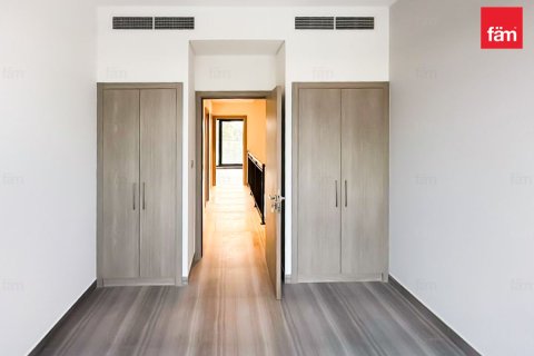 4 bedrooms Townhouse in Dubai, UAE No. 143423 10