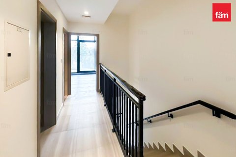 4 bedrooms Townhouse in Dubai, UAE No. 143423 7