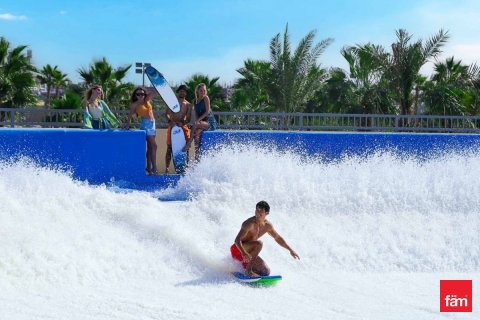 4 bedrooms Townhouse in Dubai, UAE No. 143424 9