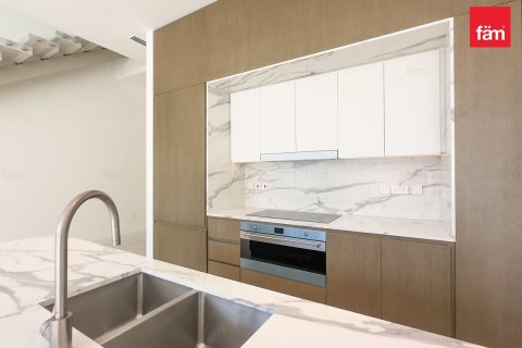 3 bedrooms Townhouse in Dubai, UAE No. 143421 8