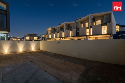 3 bedrooms Townhouse in Dubai, UAE No. 143421 26