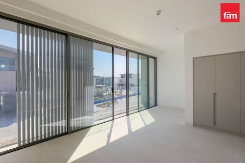 3 bedrooms Townhouse in Dubai, UAE No. 143421 13