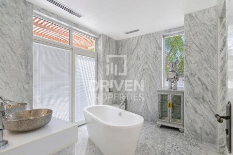 Villa de 1368.55m² à Desert Leaf, UAE No. 204716 21