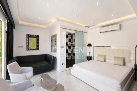 Villa de 1368.55m² à Desert Leaf, UAE No. 204716 8