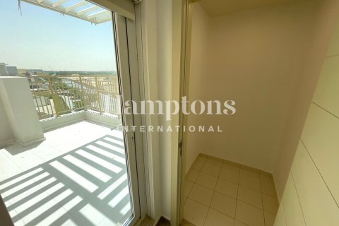 3 bedrooms Townhouse in Dubai, UAE No. 144948 11