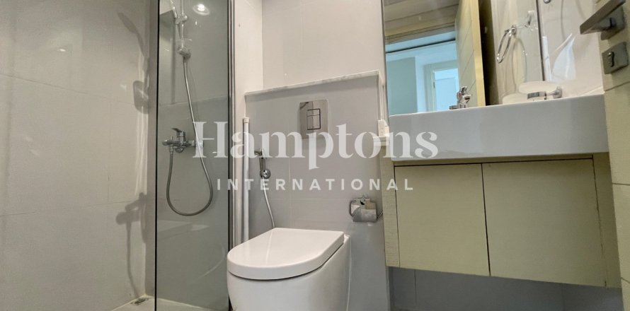 3 bedrooms Townhouse in Dubai, UAE No. 144948