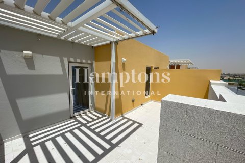 3 bedrooms Townhouse in Dubai, UAE No. 144948 24